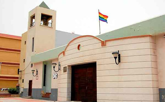 iglesia de la garita en el dia del orgullo gay