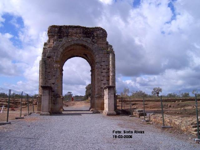 El Arco Romano
